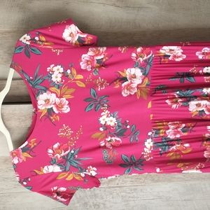 Loft dress Size 6 floral boho pleated